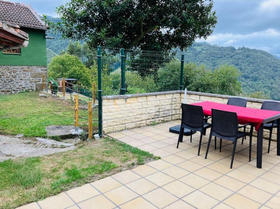 La So Casa -En El Corazon De Asturias Villa Armiello Kültér fotó